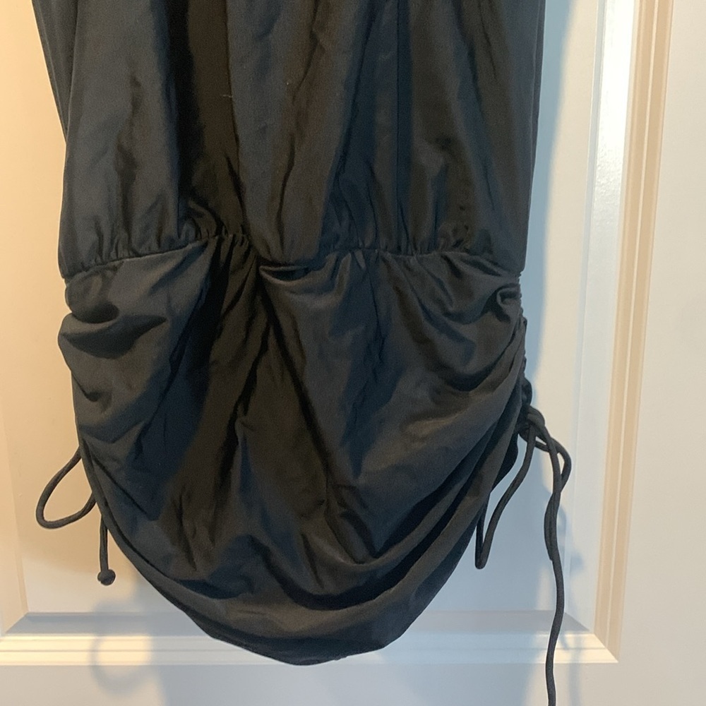 12. Venus One Piece Bathing Suit - Picture 5 of 6